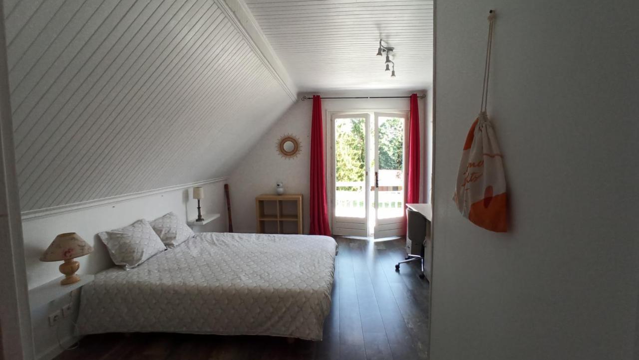 Chambres D'Hotes Solely Saint-Clair-de-la-Tour Eksteriør billede